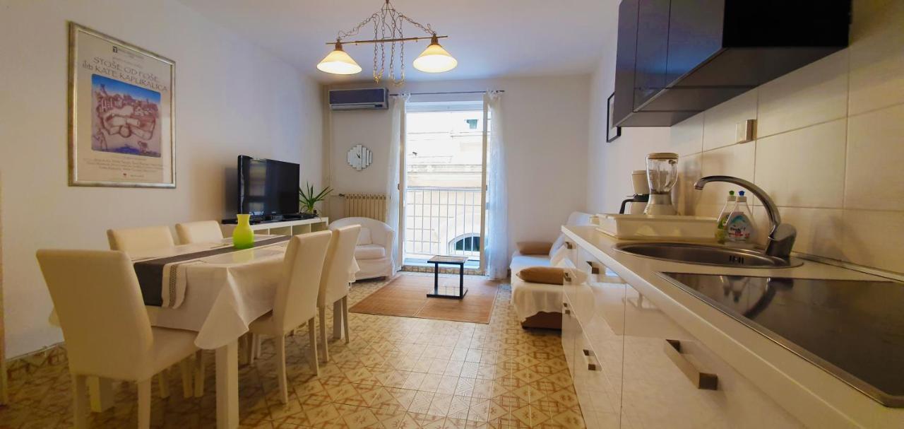 Prokonzul 2Br Apartment In Old Town Zadar Exterior photo